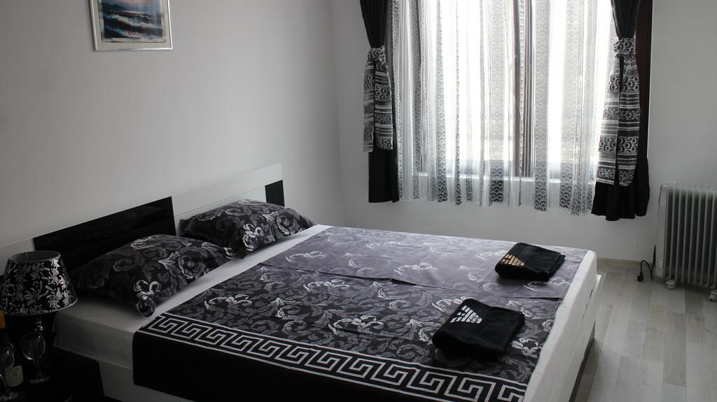 Deva Apartments Sandanski Exteriér fotografie